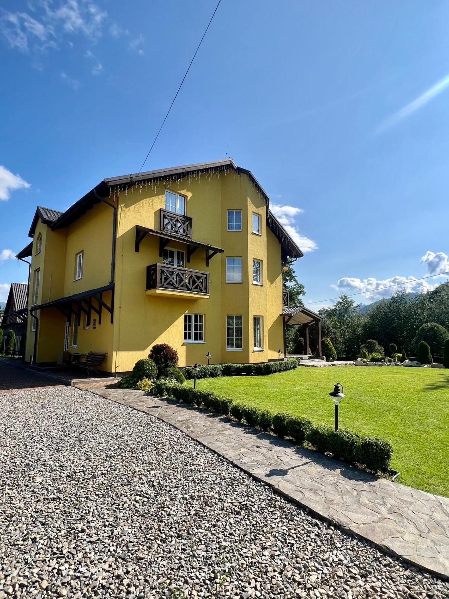 Arnica Otel Yasinya Dış mekan fotoğraf