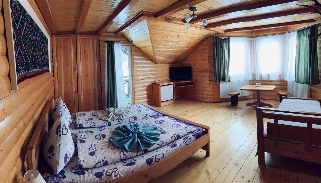 Arnica Otel Yasinya Dış mekan fotoğraf