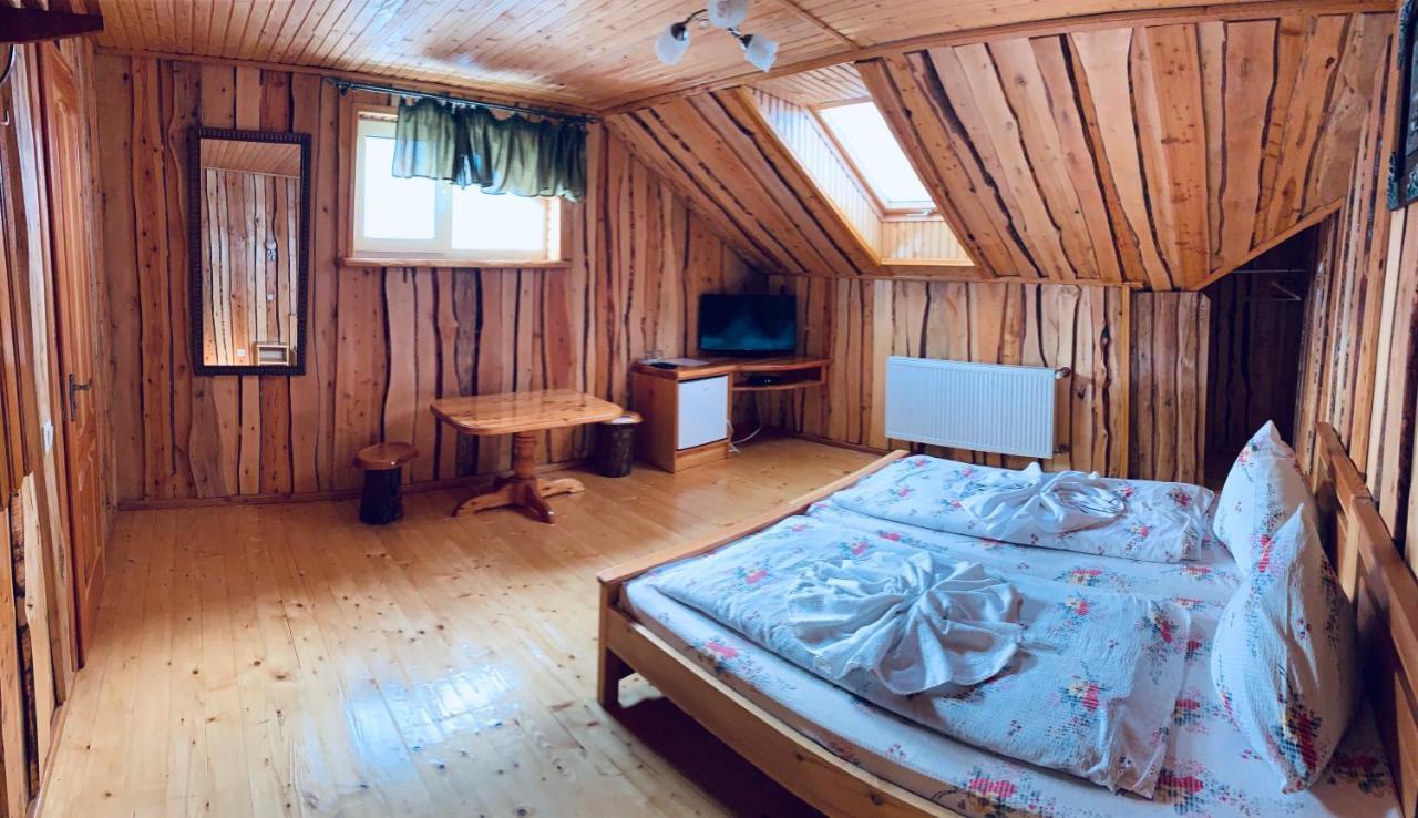 Arnica Otel Yasinya Dış mekan fotoğraf
