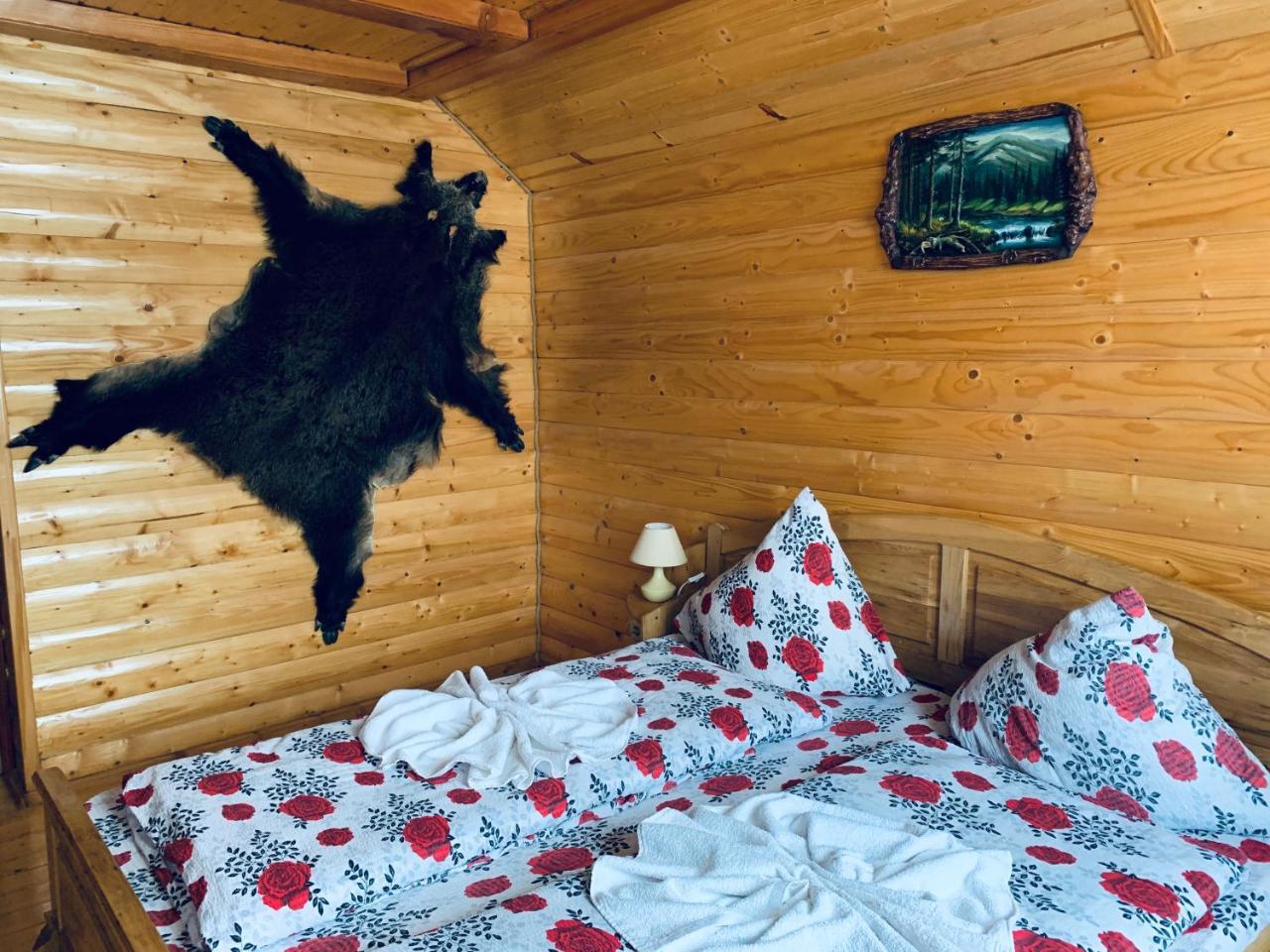 Arnica Otel Yasinya Dış mekan fotoğraf