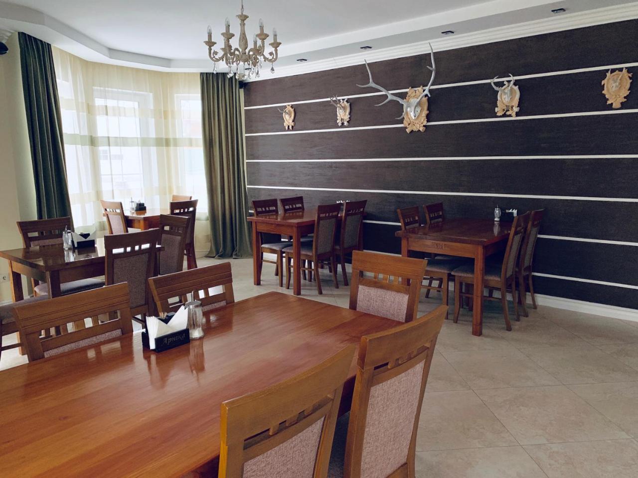 Arnica Otel Yasinya Dış mekan fotoğraf